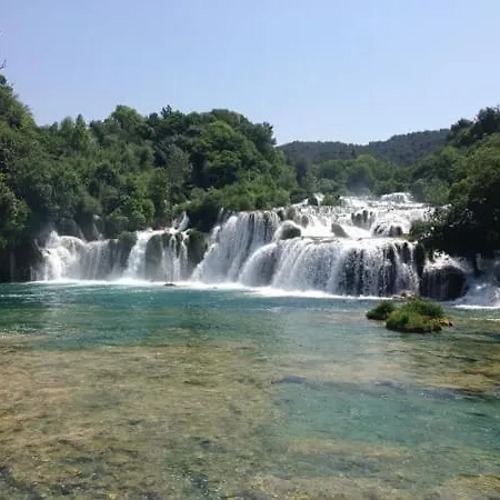 Sladakovic Apartament