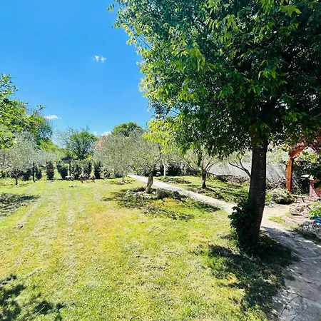 Apartament Sladakovic