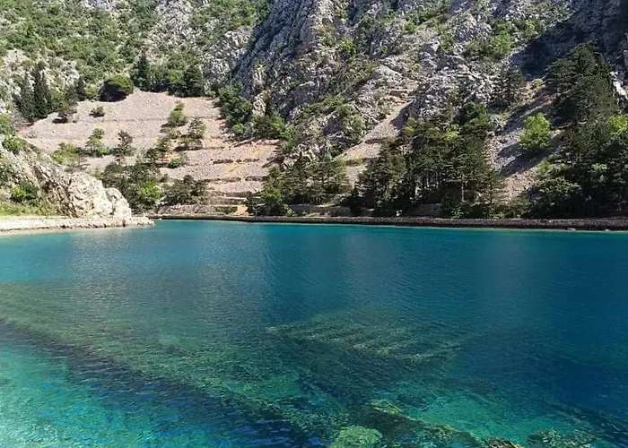 Sladakovic * Kistanje